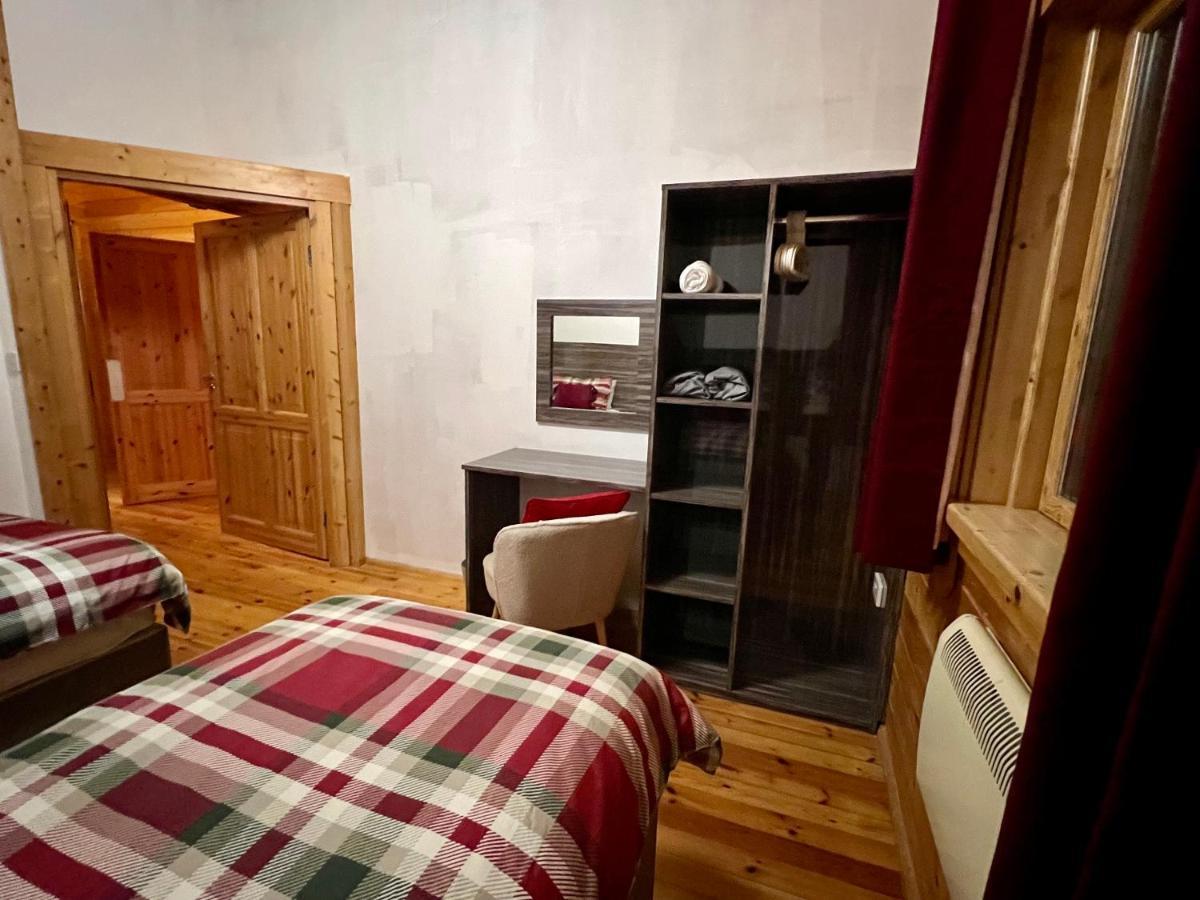 Tufty Lodge, Lake Pochard Lodge 9 南塞尔尼 外观 照片